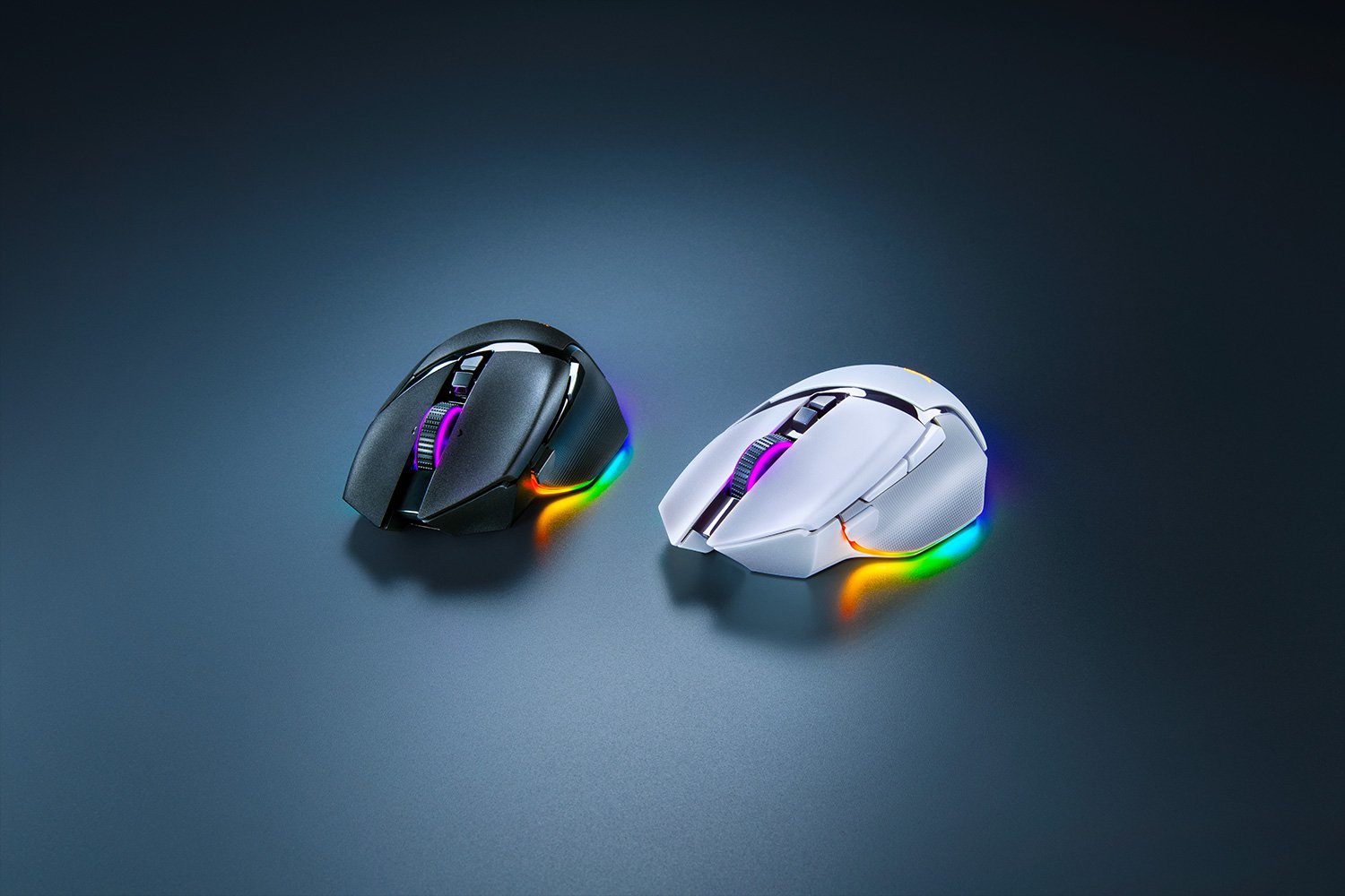  Razer Basilisk V3 Pro Customizable Wireless Gaming Mouse: Fast  Optical Switches Gen-3 - HyperScroll Tilt Wheel - Chroma RGB - 11  Programmable Buttons - Focus Pro 30K Optical Sensor - White : Video Games
